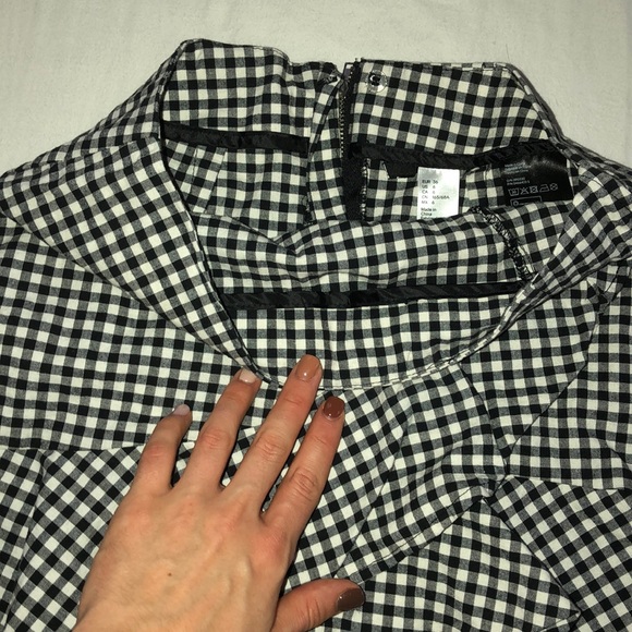H&M Gingham Ruffle Mini Skirt - NWOT - Picture 2 of 6